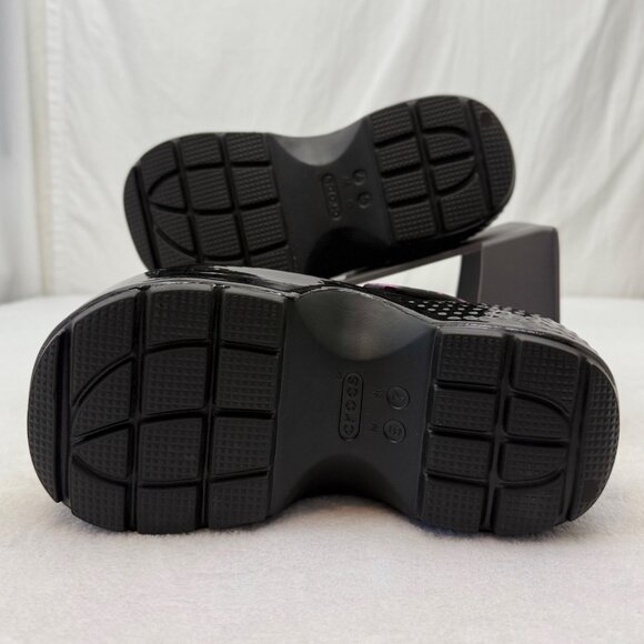 Crocs Platform Sandals Floral Print Purple Black w/Flower Croc Charms - Picture 5 of 10